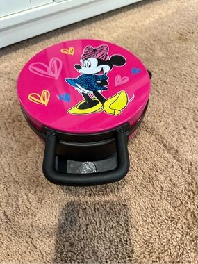 Disney Minnie Mouse waffle maker
